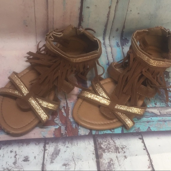 SALE ππ LINK Strappy Fringe Girls Sandals - Picture 2 of 6